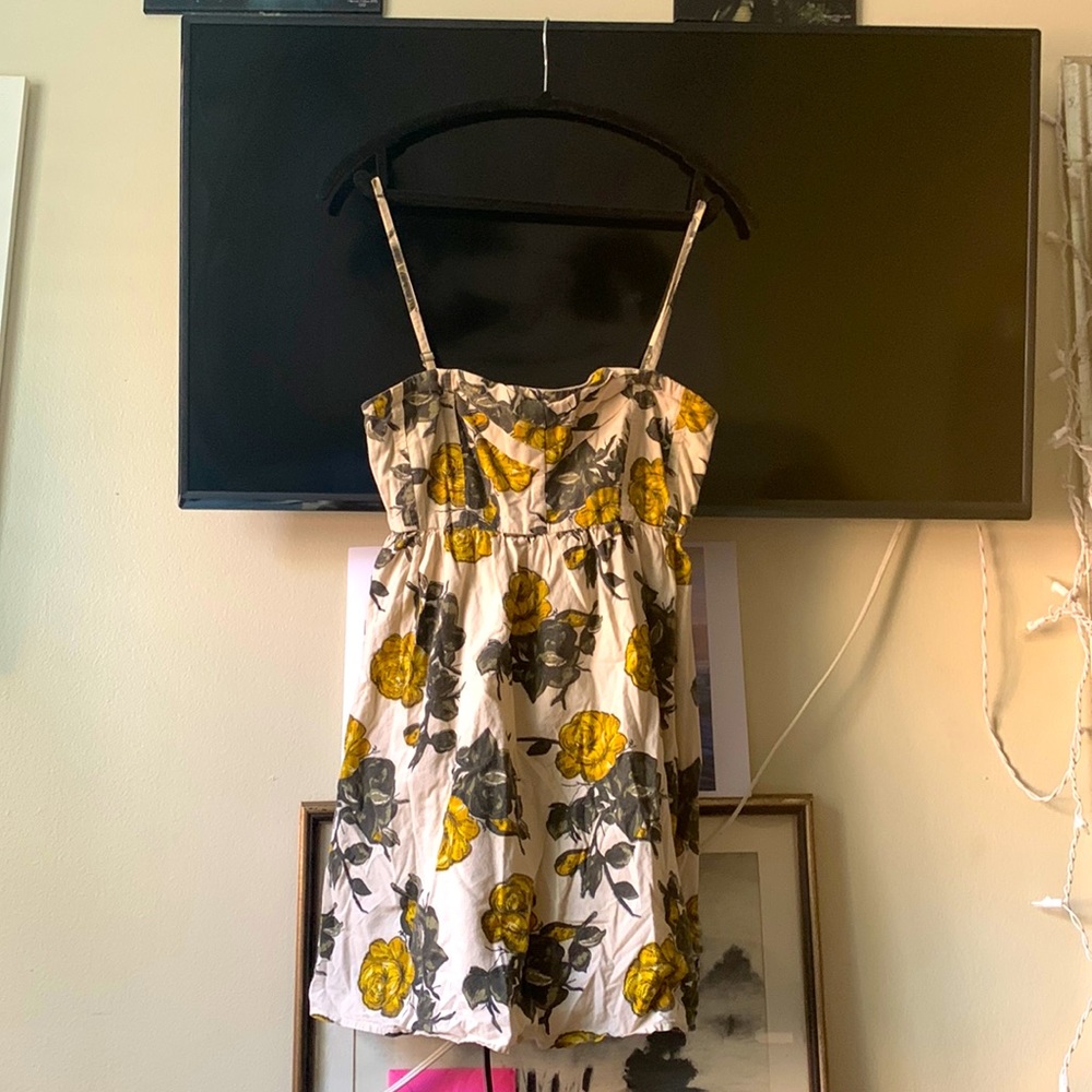 Vera Moda Women’s Floral Mini Sundress w/ Removable Straps Sz: 38